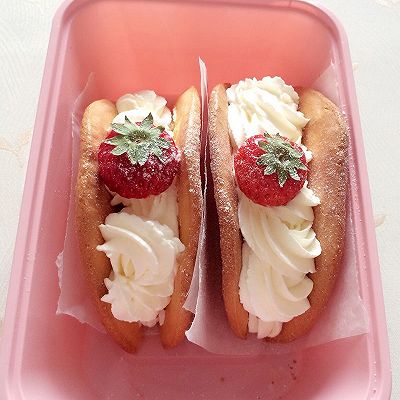 草莓卷