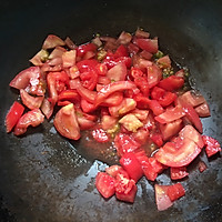 番茄浓汤蟹棒烩的做法图解3