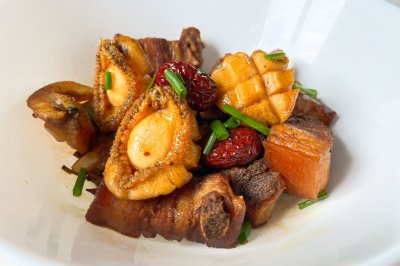 鲍鱼红烧肉