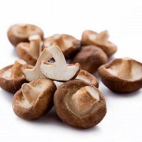 油菜炒香菇的做法图解2