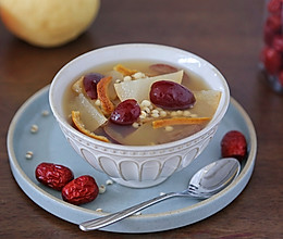#流感季饮食攻略#清甜润燥的暖暖甜汤～薏仁陈皮雪梨汤的做法