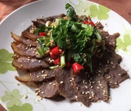 凉拌牛肉#舌尖上的春宴#的做法