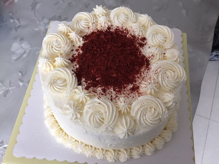 红丝绒漩涡蛋糕的做法