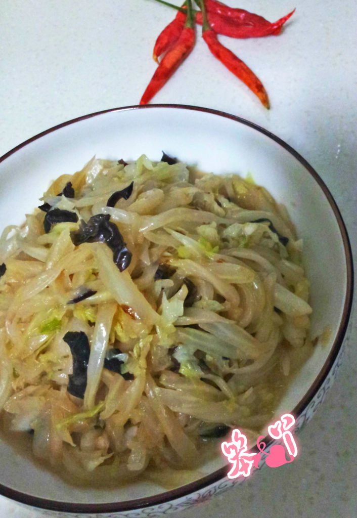 素炒白菜絲兒怎麼做_素炒白菜絲兒的做法_笨丫_豆果美食