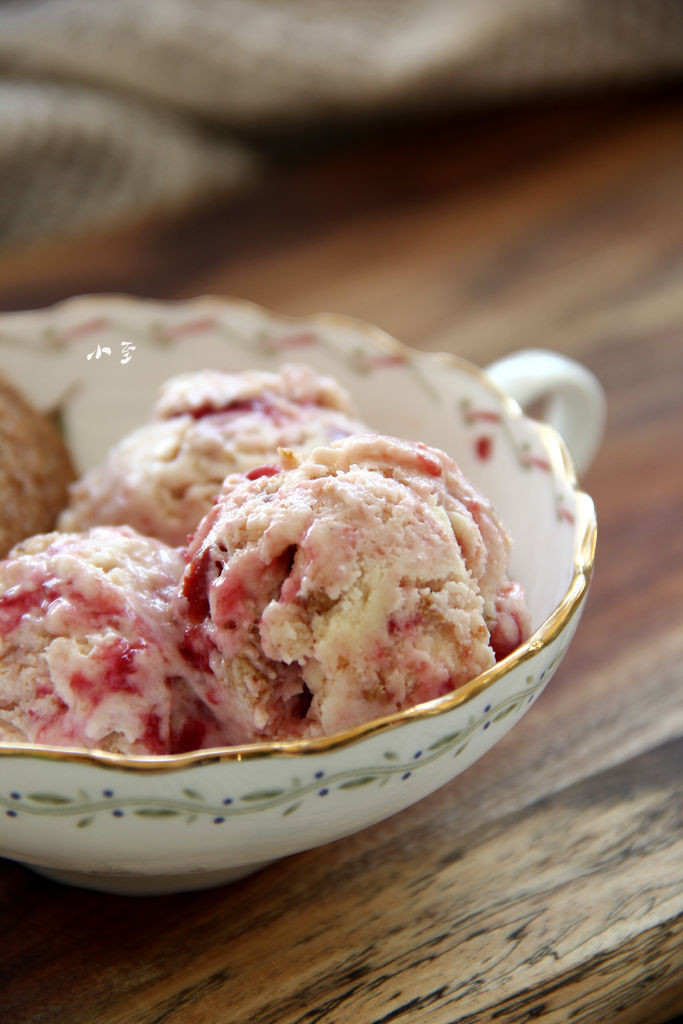 樱桃乳酪蛋糕冰淇淋的做法