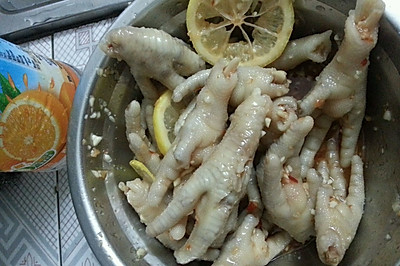 超美味泰式酸辣鸡脚