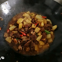 红烧牛肉土豆的做法图解12