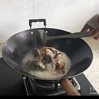 仙气袅袅滚浓白生鱼汤的做法图解2