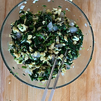 菠菜鸡蛋虾仁饺子的做法图解3