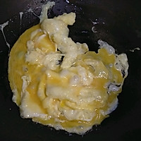 #夏日撩人滋味#鸡蛋炒西葫芦的做法图解2