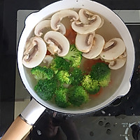鸡胸肉杂蔬意面的做法图解7