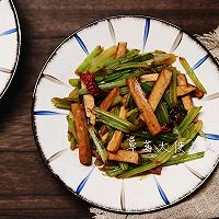 #橄榄中国味 感恩添美味#减脂餐|芹菜炒香干的做法图解6