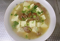 重口味暖身汤～肥肠豆腐汤的做法