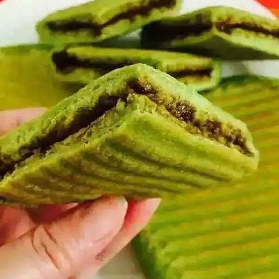 菠菜红豆沙饼