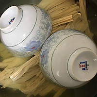 芹菜腐竹凉拌菜的做法图解1
