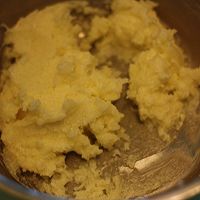 无需泡打粉的【蔓越莓磅蛋糕】的做法图解3