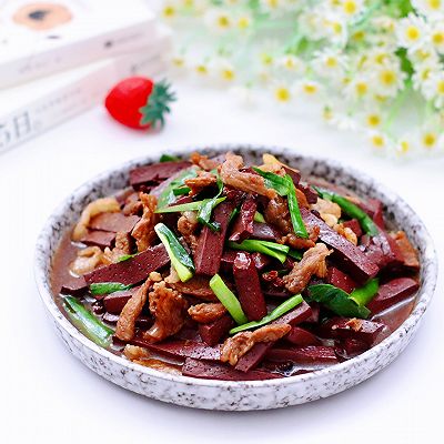 酱香猪血五花肉