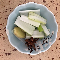 酸菜猪肉饺子的做法图解3