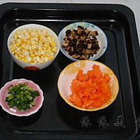 玉米胡萝卜香菇粥的做法图解3