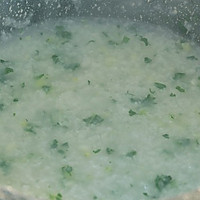 奶白菜鱼肉粥的做法图解7