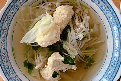鸡肉蔬菜汤