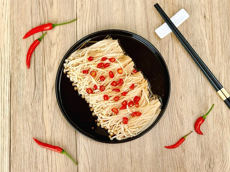 酸辣金针菇的做法