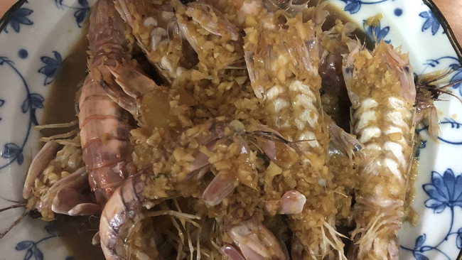 蒜香皮皮虾的做法