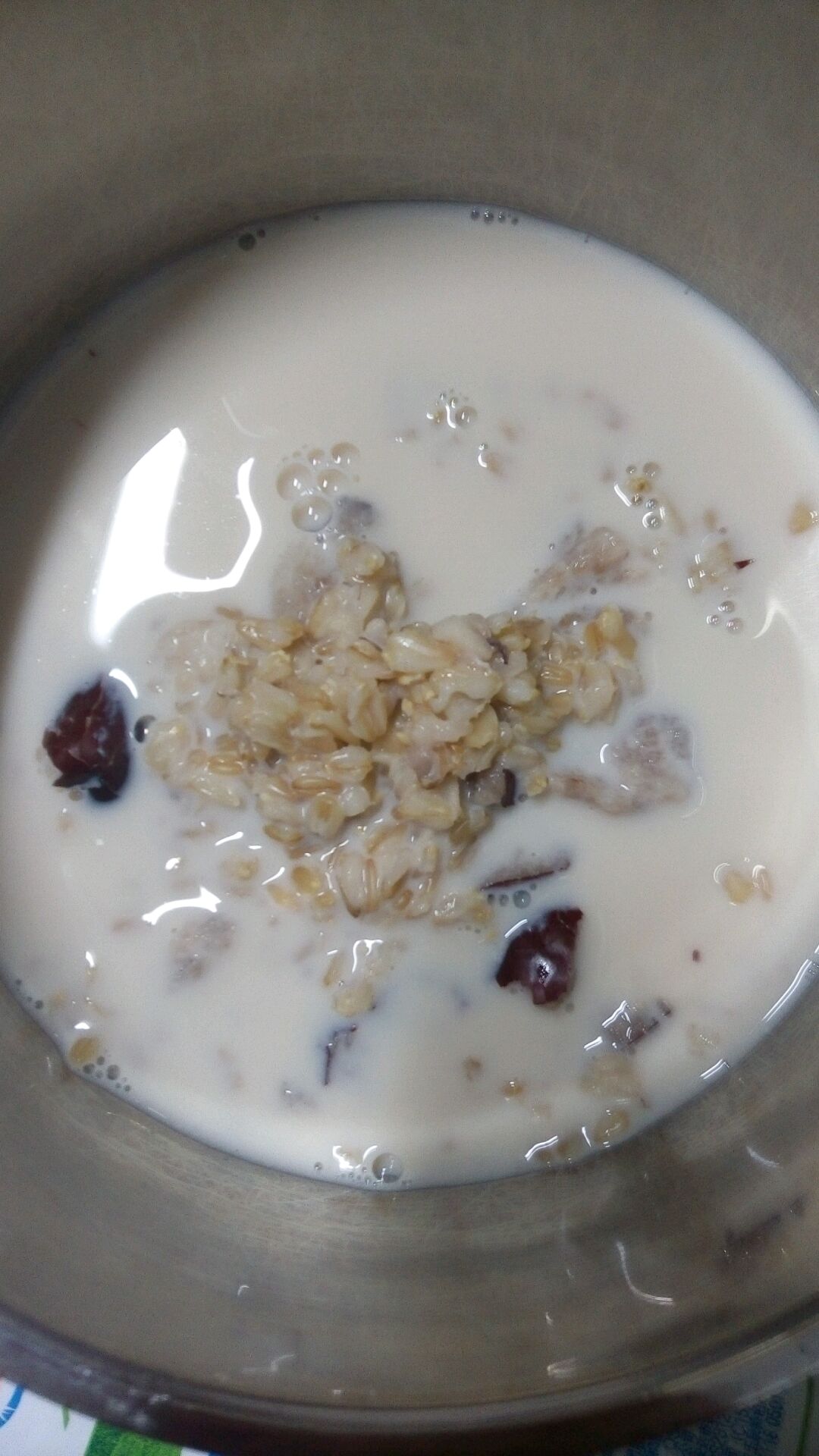 牛奶红枣燕麦粥的做法图解5