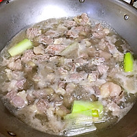 椰浆咖喱牛腩的做法图解1