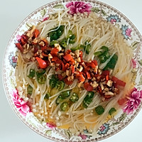 蒜香双椒金针菇的做法图解5