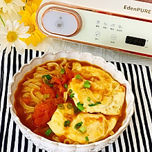 茄汁酸汤面
