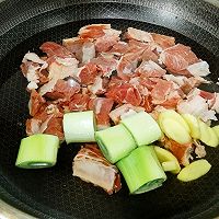 牛肉焖腐竹的做法图解3