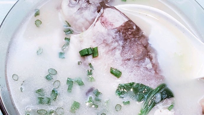 鲜美营养奶白鱼汤怎么做_鲜美营养奶白鱼汤的做法_豆果美食
