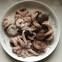 辣炒八爪鱼的做法图解1