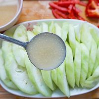 清蒸肉末鸡汁丝瓜的做法图解4