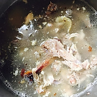 香醇鸭架汤的做法图解3