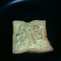 教你一款高逼格的早餐——煎蛋三明治的做法图解6