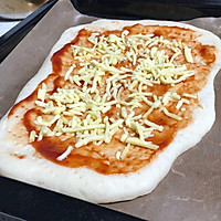 #硬核菜谱制作人#菌菇西兰花脆底披萨的做法图解4