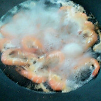 水煮大虾#单挑夏天#的做法图解4