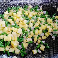 豆角土豆腊肠饭的做法图解10