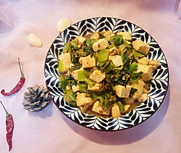 肉沫小白菜炖豆腐的做法