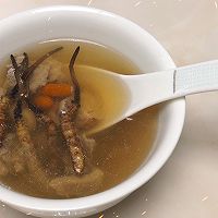 营养汤:冬虫夏草炖高丽参的做法图解3