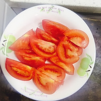 酸甜有味－西红柿炒卷心菜的做法图解1