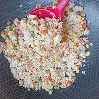 虾仁蛋炒饭的做法图解7