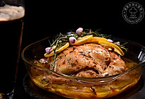 德普烘焙食谱—香蒜黄油烤鸡的做法