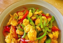 #i上冬日 吃在e起#超级下饭—青红椒炒鸡蛋的做法