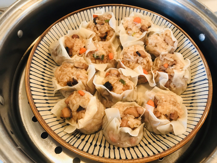 宅家美食：香菇猪肉烧卖的做法