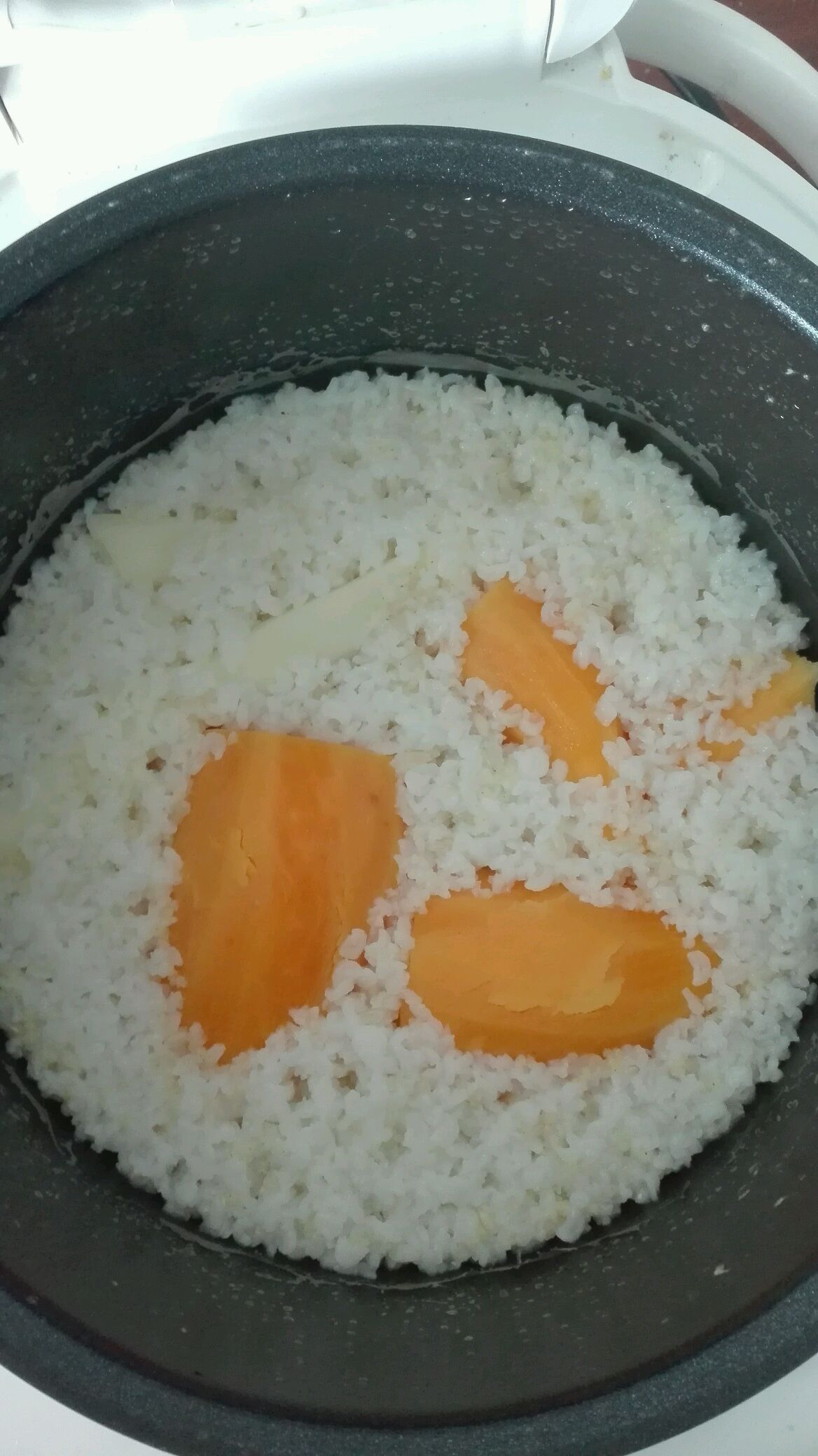 红薯酒米饭怎么做_红薯酒米饭的做法_豆果美食