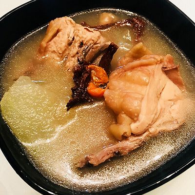 清炖冬瓜菌菇土鸡汤