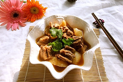 牛仔肉焖萝卜